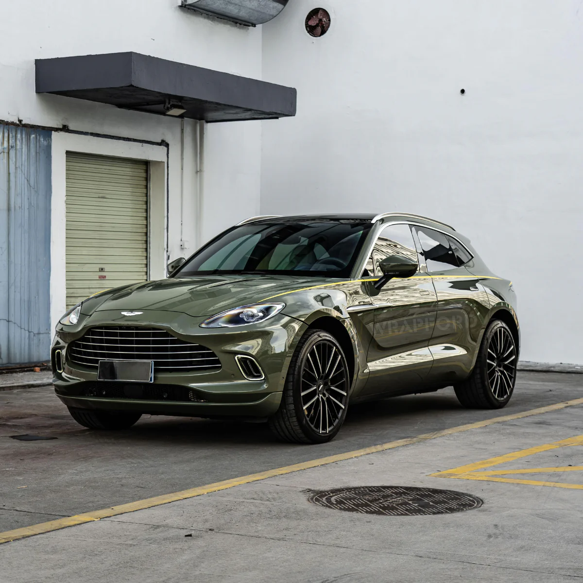 Glänzend Metallic Moosgrün Vinyl Wrap