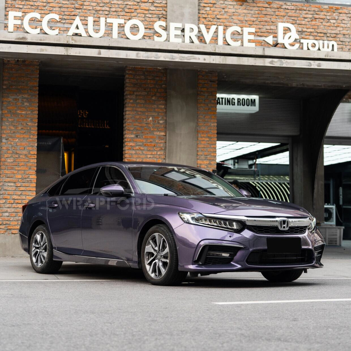 Hochglänzende Lunar Violett Vinyl Wrap