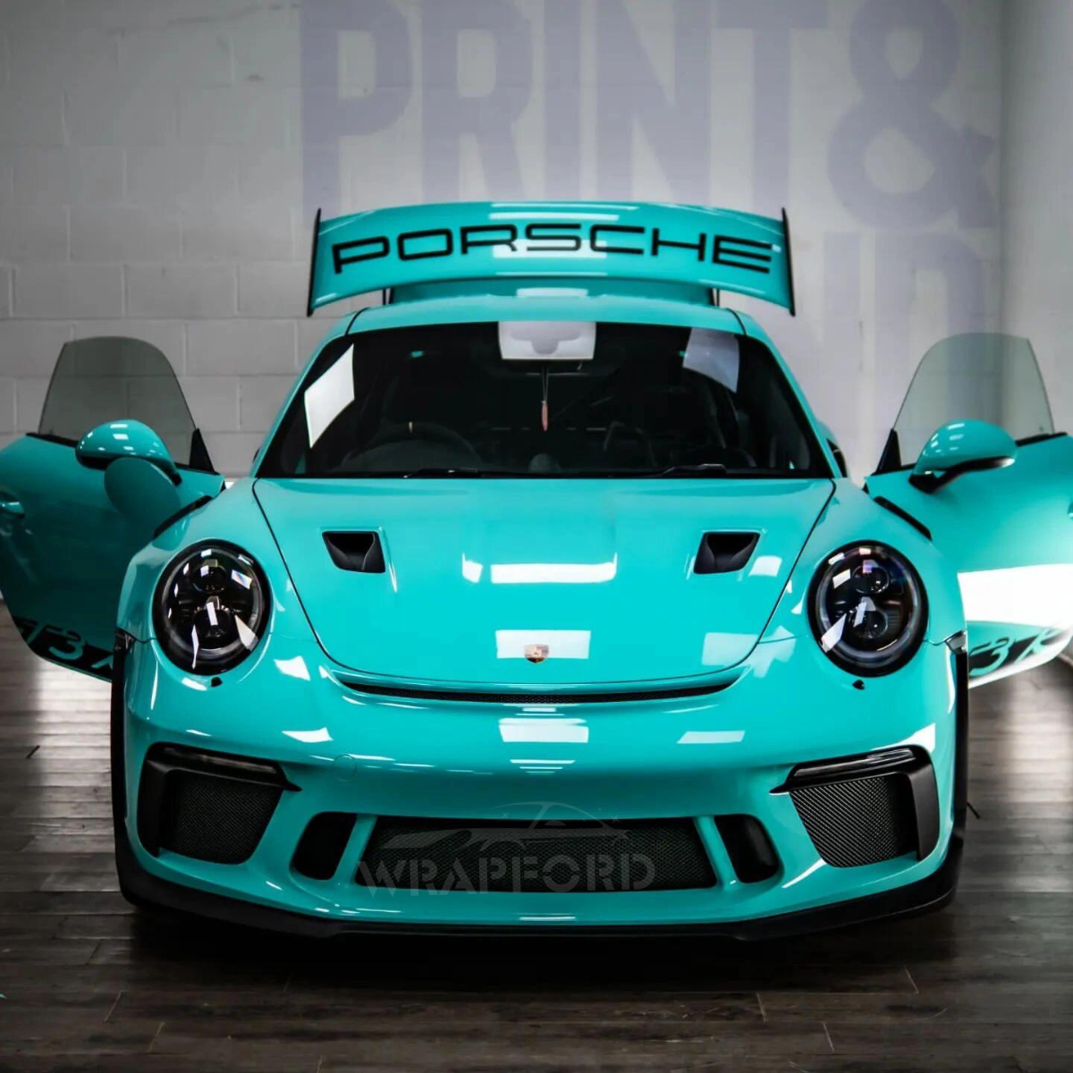 Hochglanz Tiffany Blau Vinyl Wrap